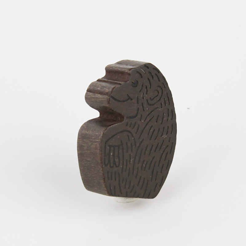 abacusspiele-zooloretto-affe-spielfigur-dunkelbraun image 2