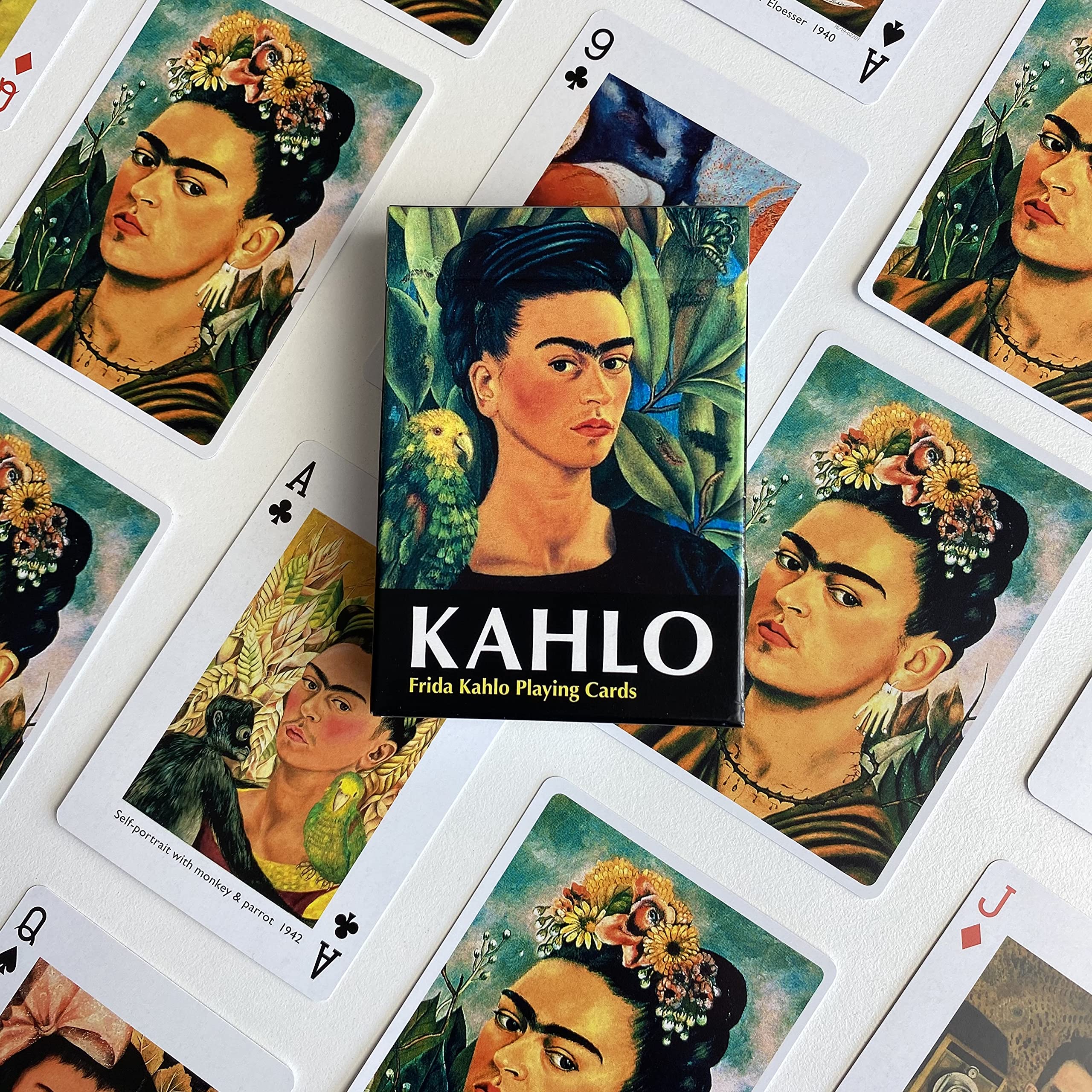piatnik-megatrumpf-frida-kahlo-spielkarten-pokerformat-55-karten image 3